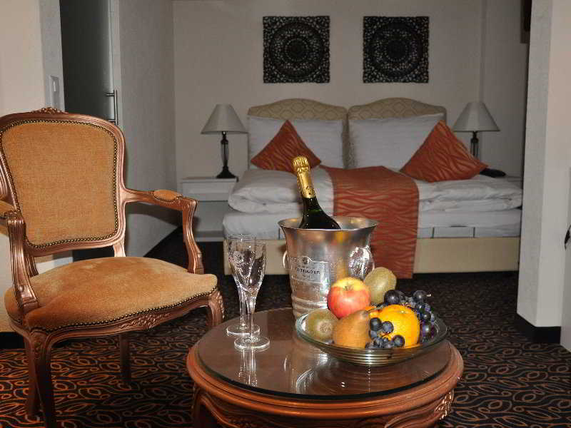 Posthotel Holiday Villa Arosa Chambre photo
